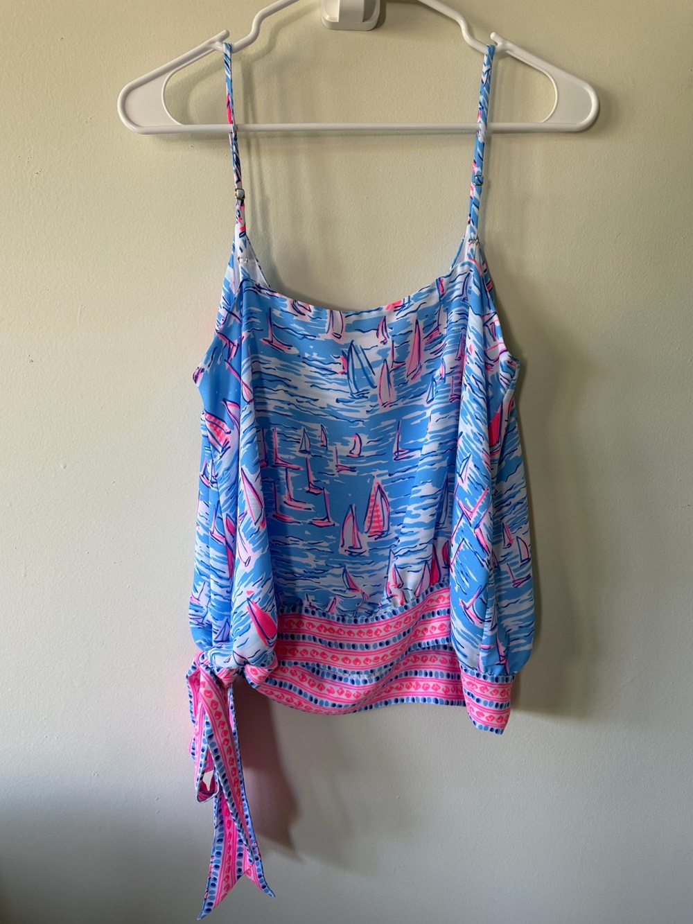 Lilly Pulitzer Ainsley Top - Picture 2 of 2